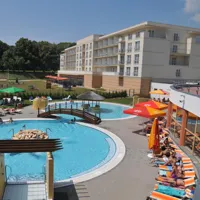 Turizmus és vendéglátás